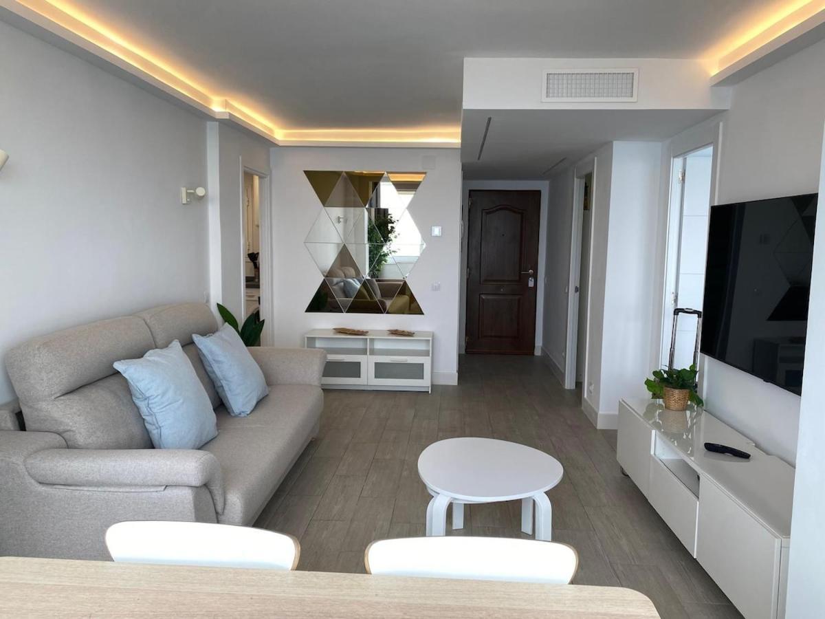Primera Linea De Playa Benalmadena La Perla Playa Paraiso Luaran gambar