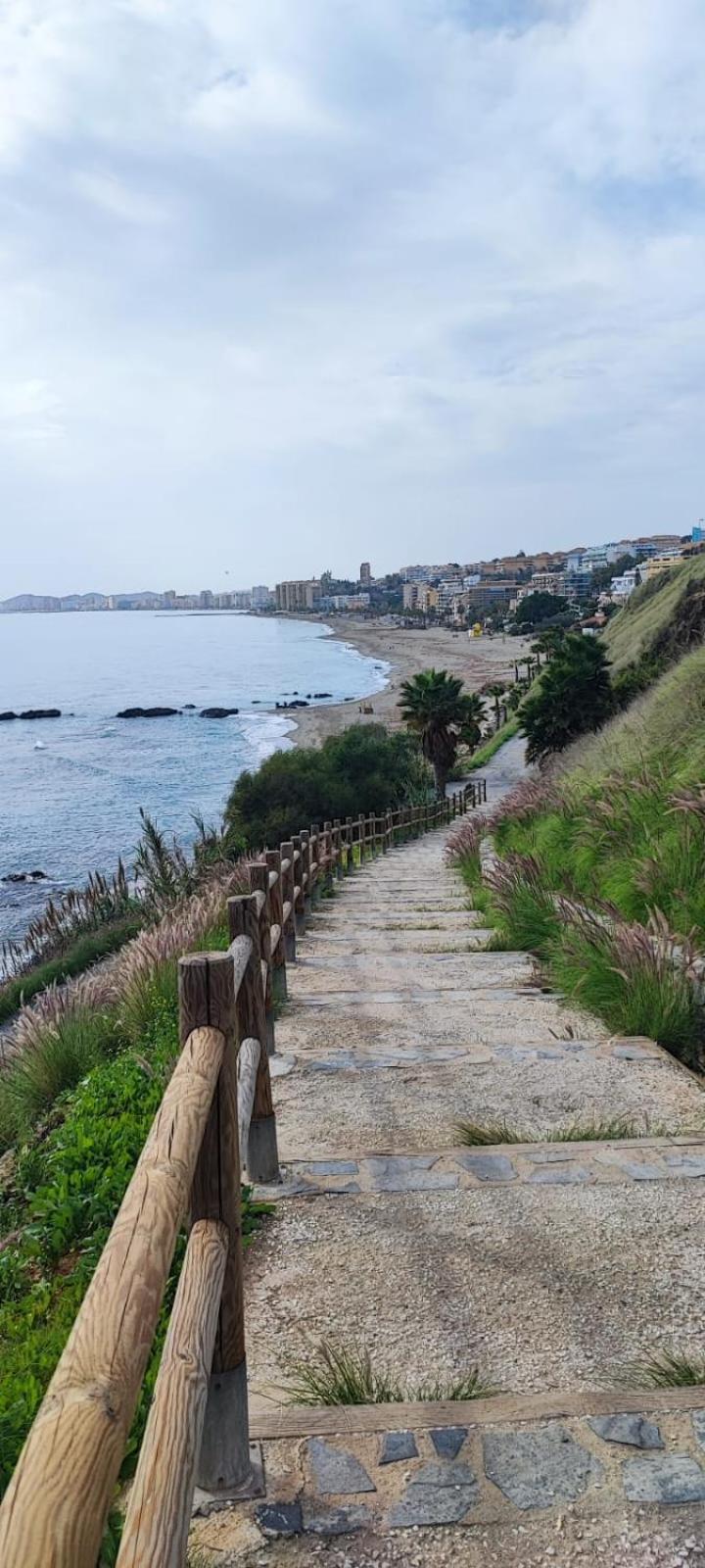 Primera Linea De Playa Benalmadena La Perla Playa Paraiso Luaran gambar
